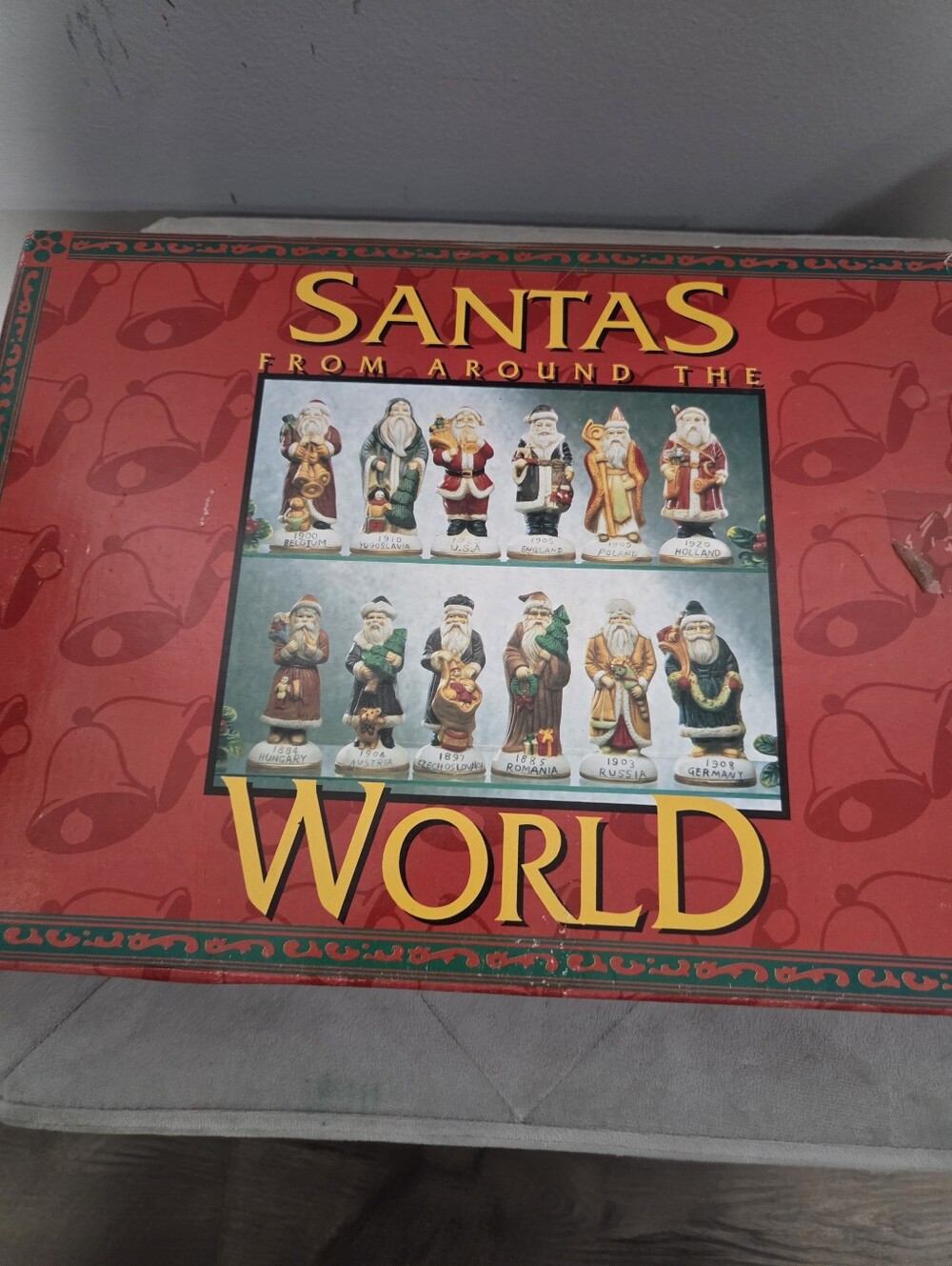 Santas of the World Santa Porcelan Figures Collection - Red Holiday Display Box